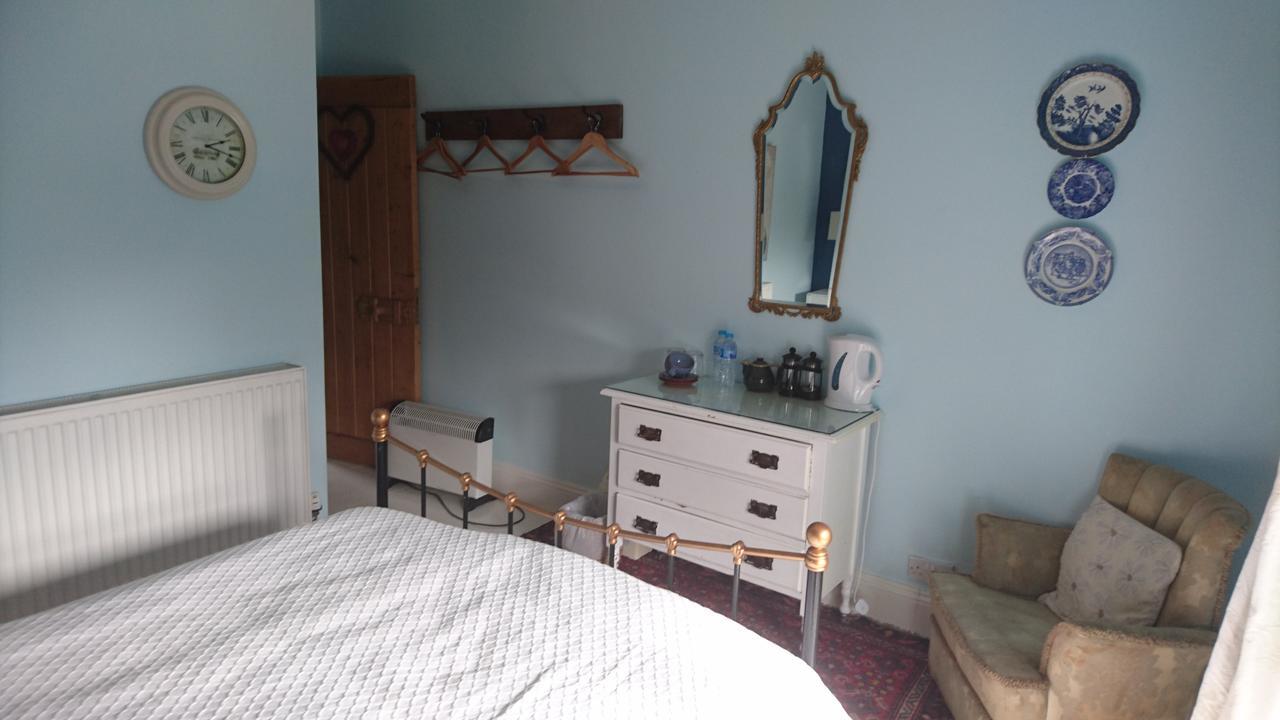 Middle Mill Bed & Breakfast Kidwelly Exterior foto