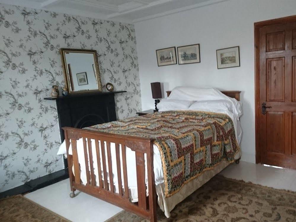 Middle Mill Bed & Breakfast Kidwelly Exterior foto