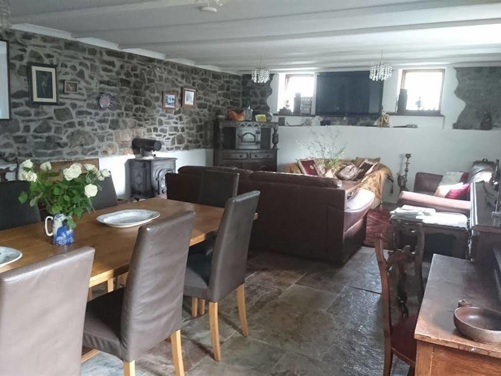 Middle Mill Bed & Breakfast Kidwelly Exterior foto